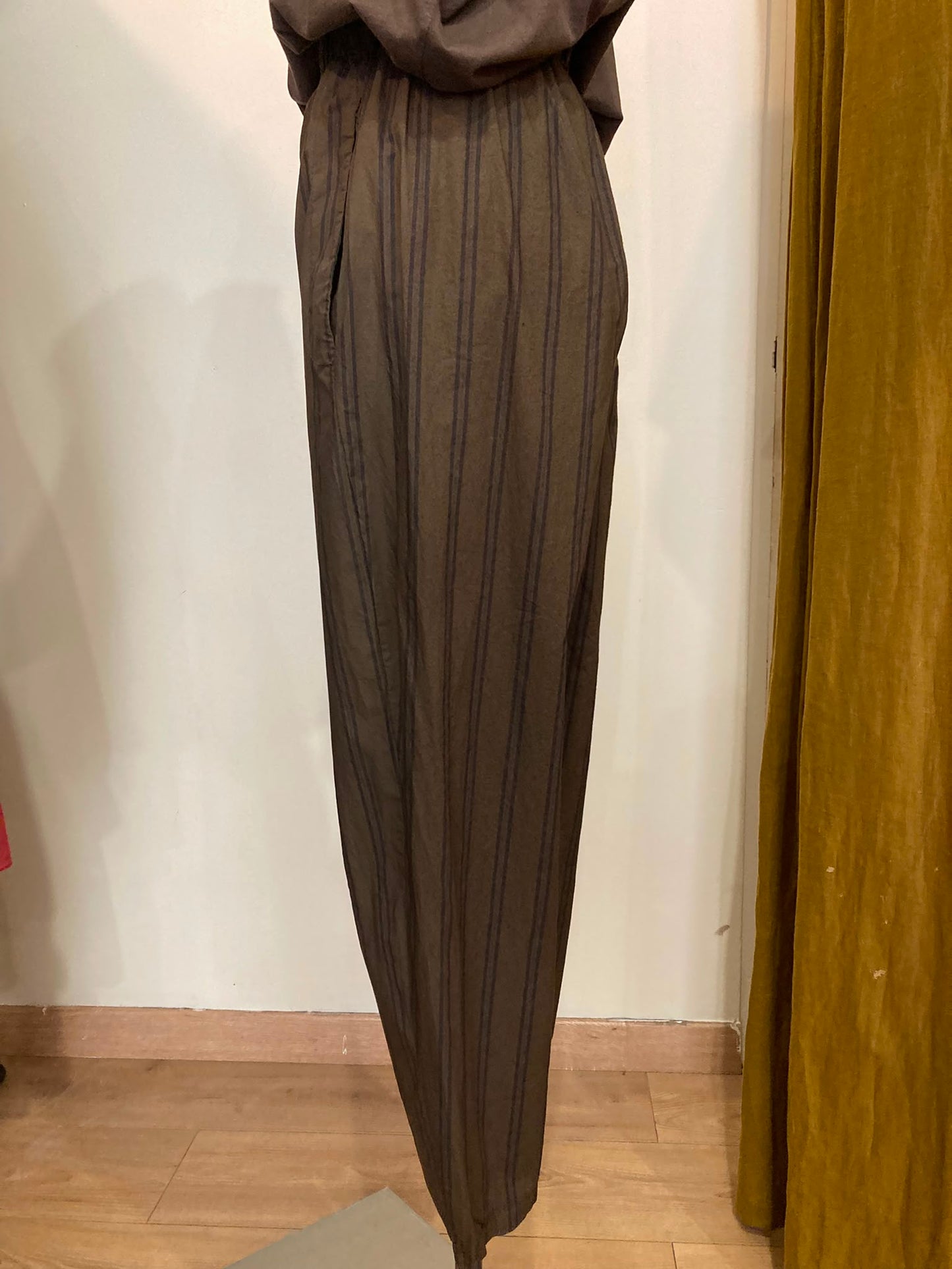 Pantalon magique marron johanna Paris