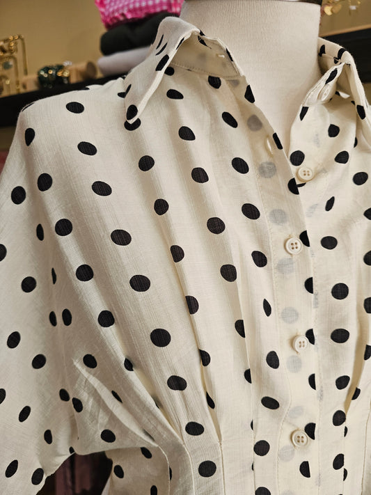 Chemise à pois manches courtes
