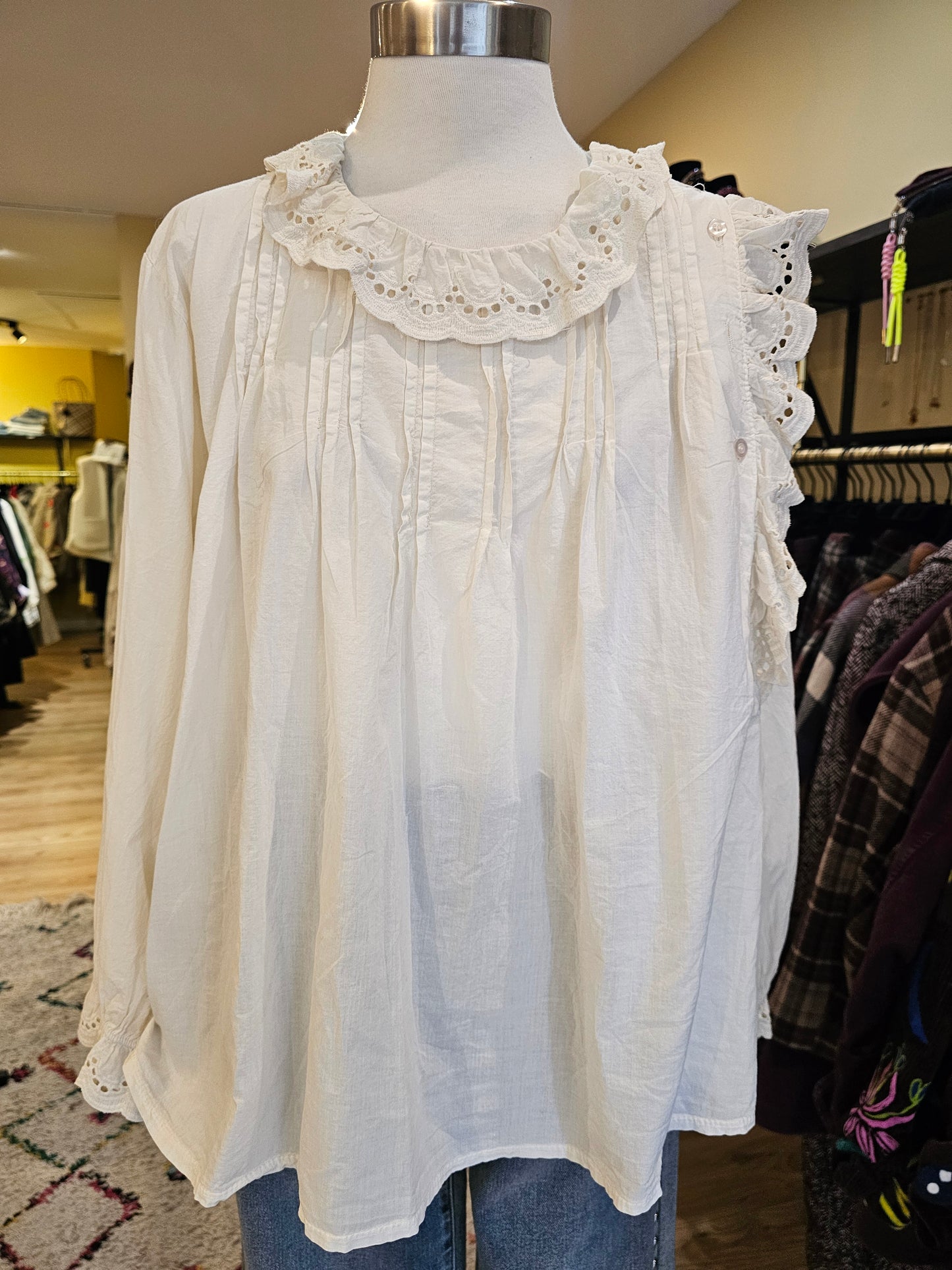 Blouse ecrue col brodé Johanna Paris