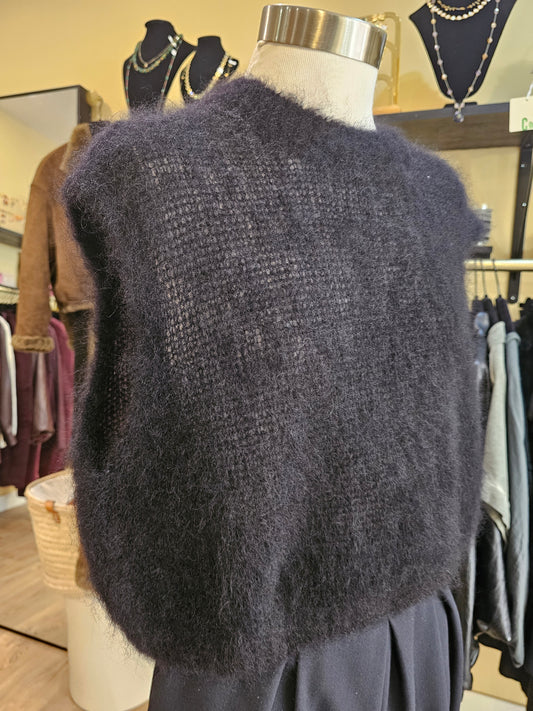 Pull debardeur noir en mohair