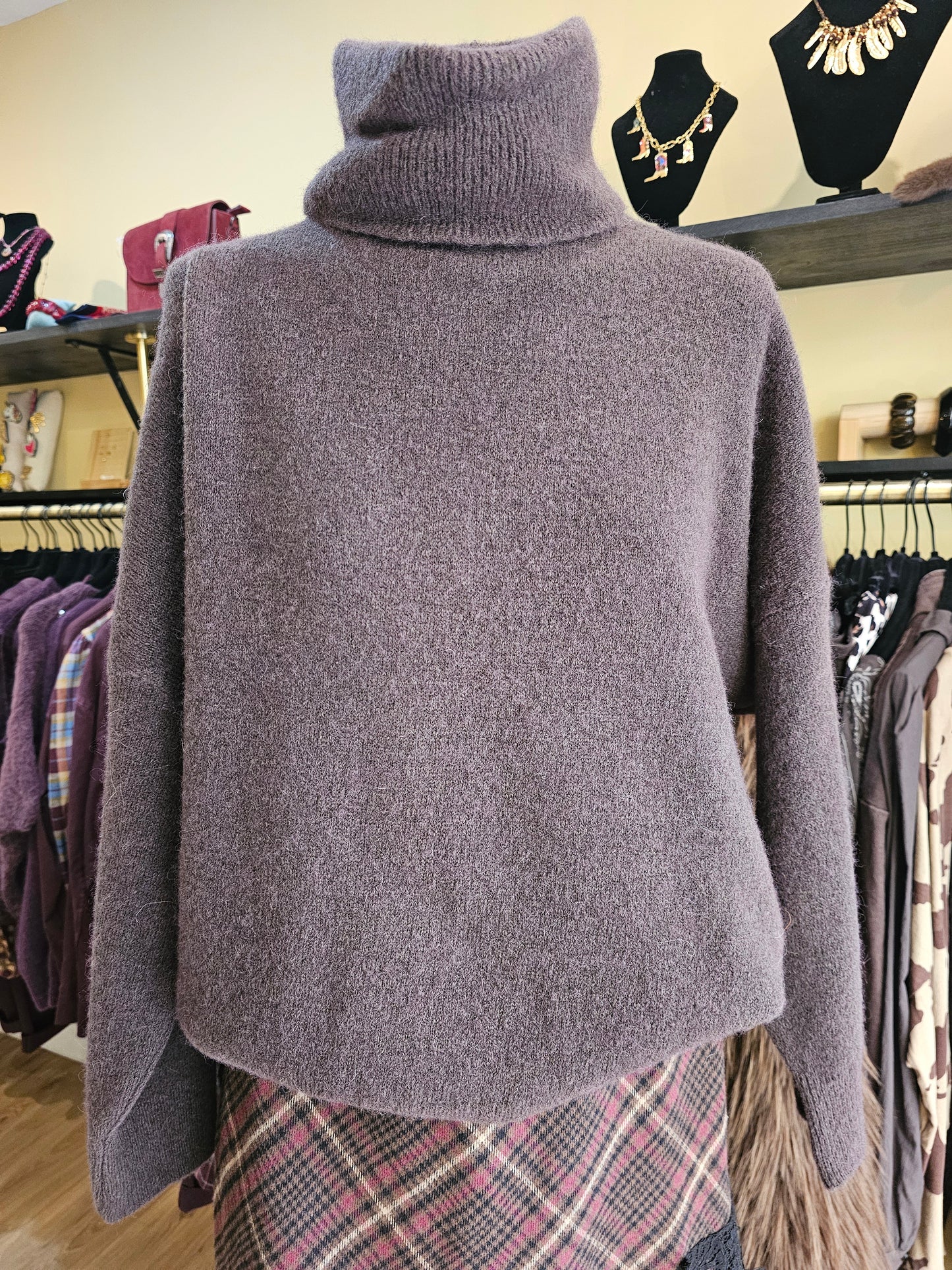 Pull col roulé chocolat Johanna Paris