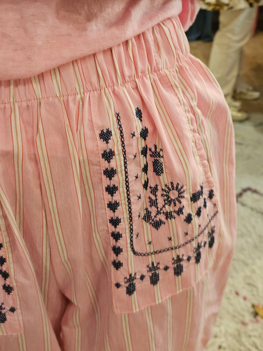 Pantalon magique brodé