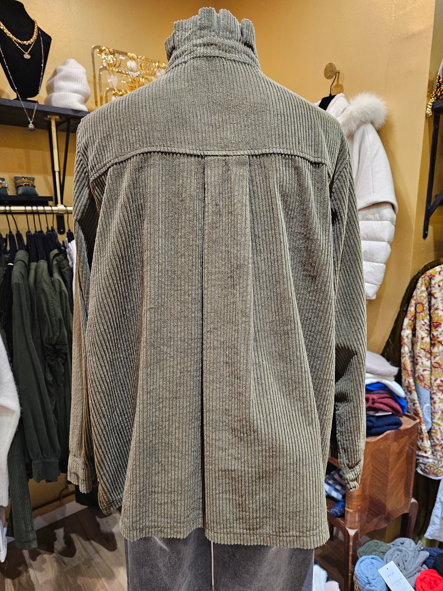 Chemise velours kaki Johanna Paris