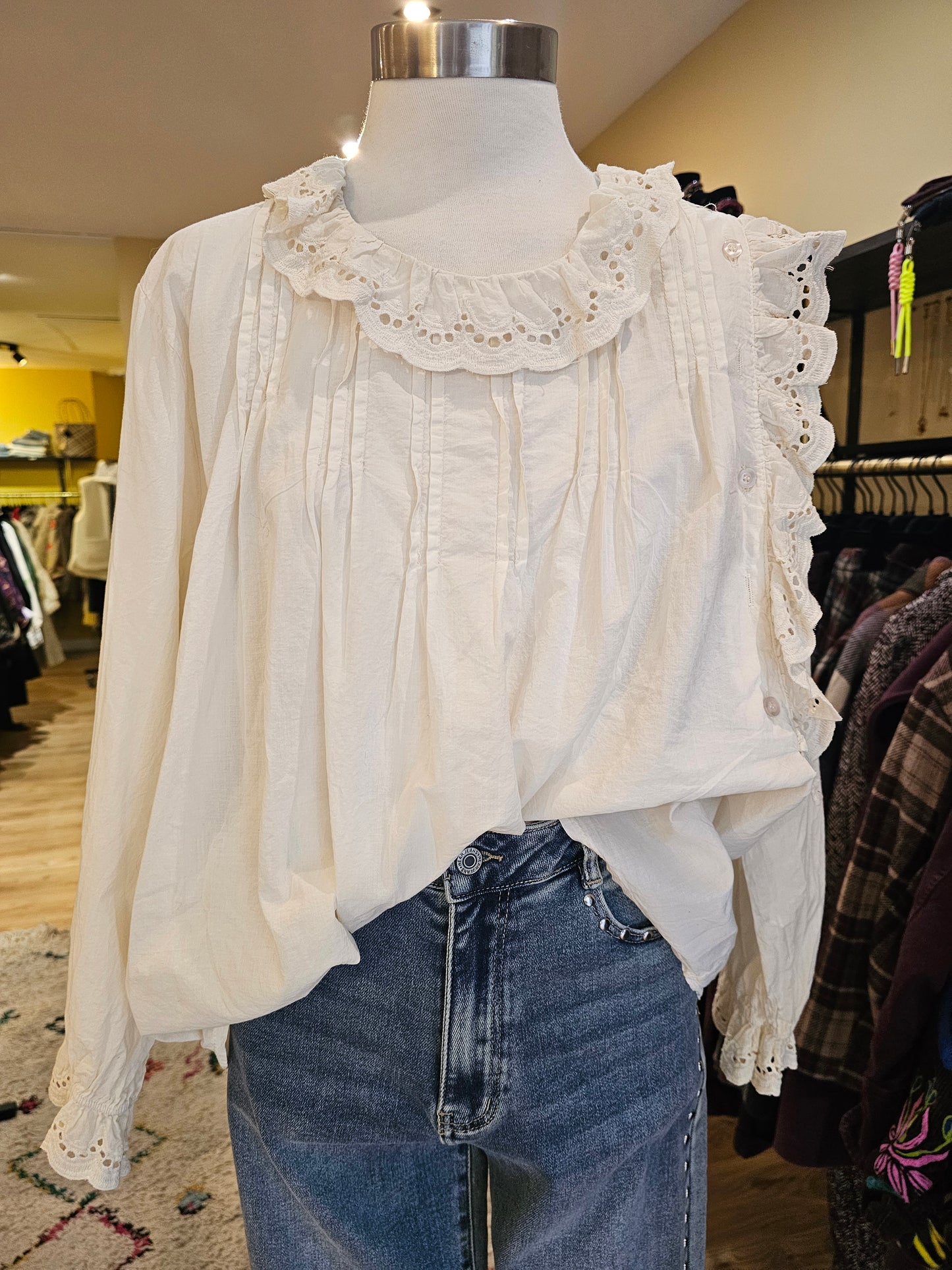 Blouse ecrue col brodé Johanna Paris