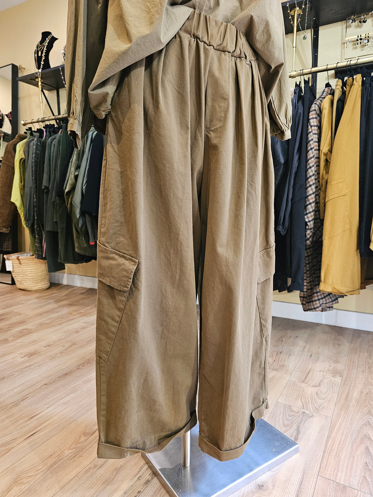 Pantalon magique 2 cargo Johanna Paris