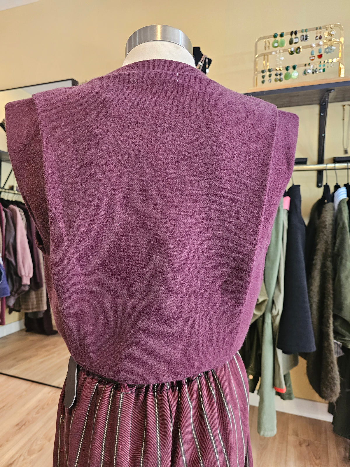 Pull sans manche prune