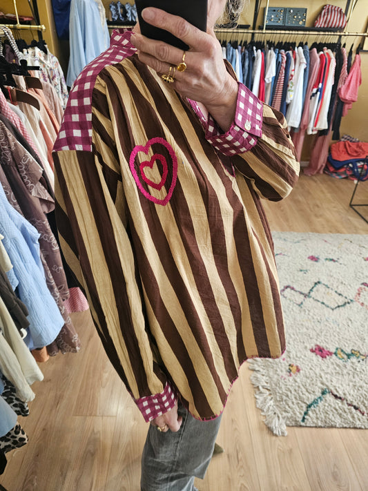 Blouse brodée rayée chocolat et camel