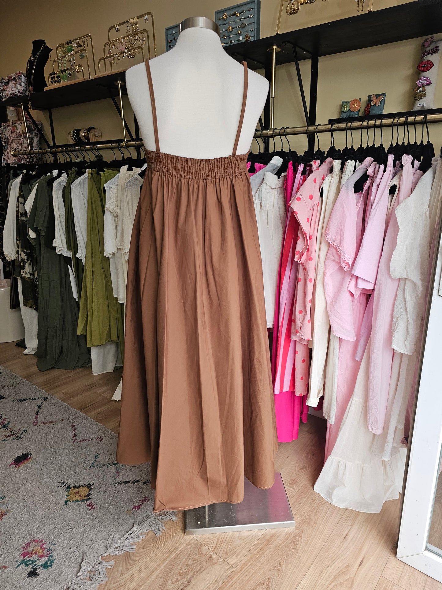 Robe à bretelles marron johanna paris
