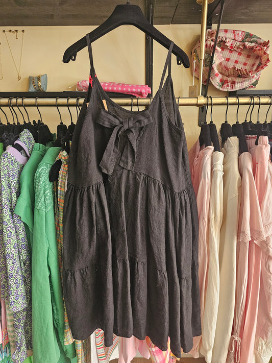 Robe en lin noir Johanna Paris