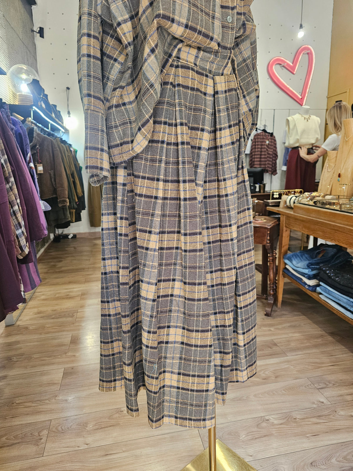 Pantalon large à carreaux