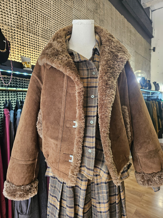 Blouson effet peau lainée