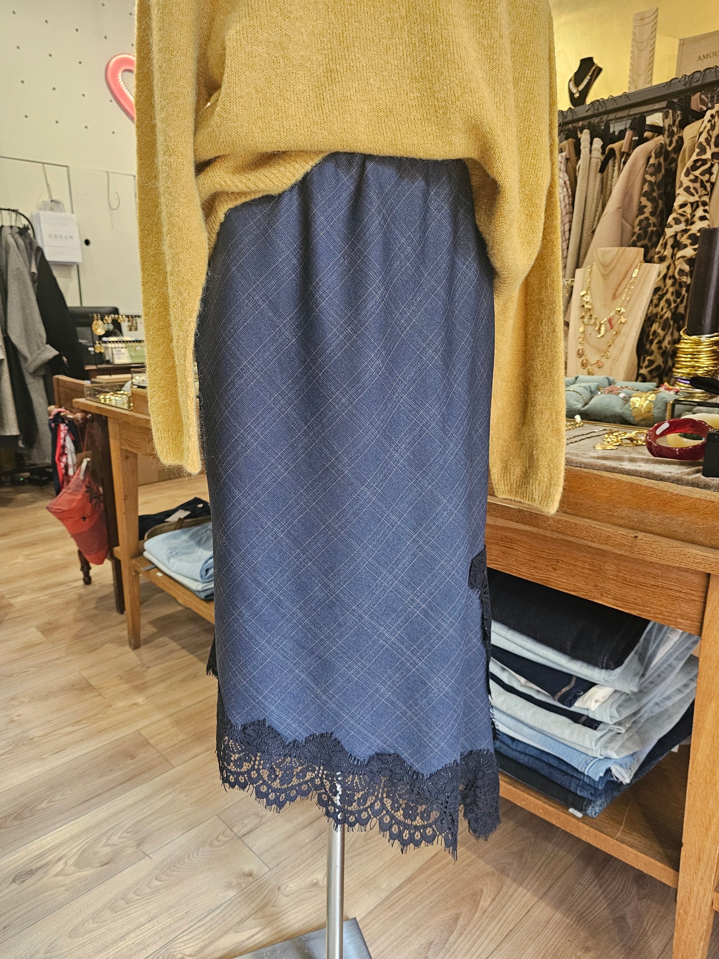 Jupe midi asymétrique- Johanna Paris