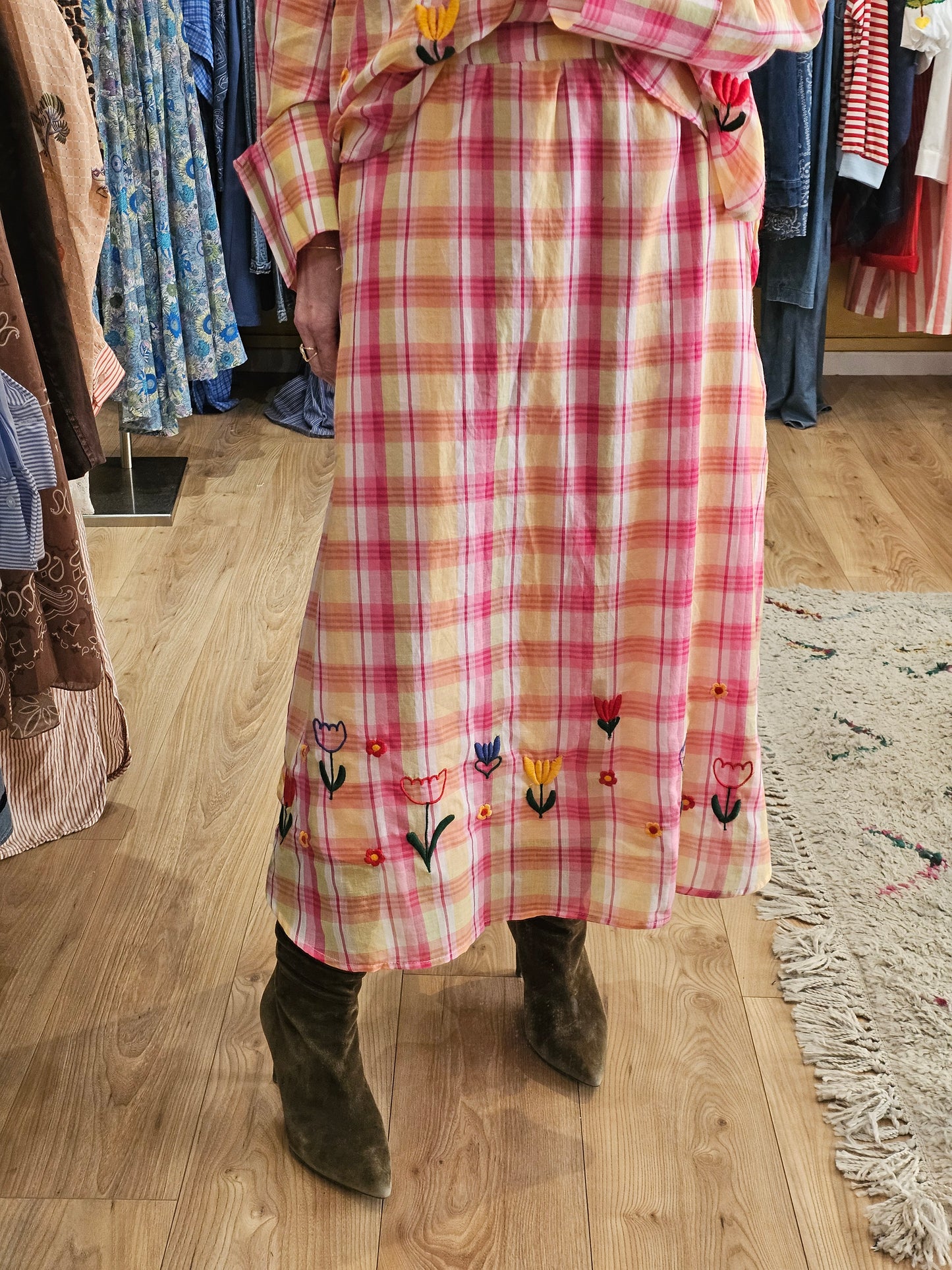 Jupe à carreaux brodée The Corner