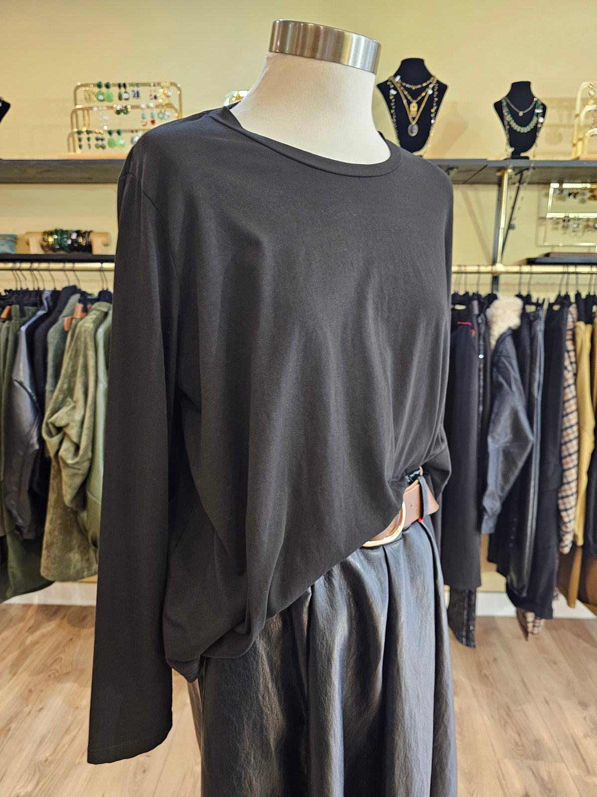 Tshirt noir Johanna Paris