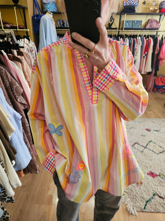 Blouse rayée brodée
