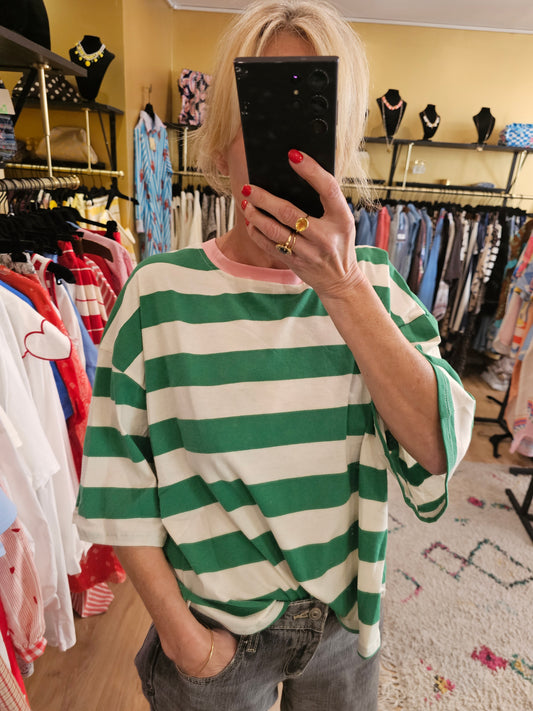 Marinière verte col rose