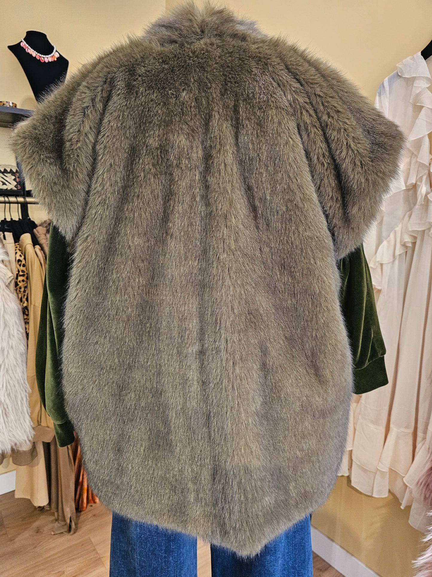Veste fausse fourrure Johanna Paris