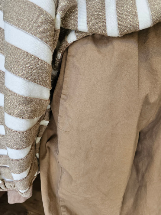 Pantalon magique camel Johanna Paris
