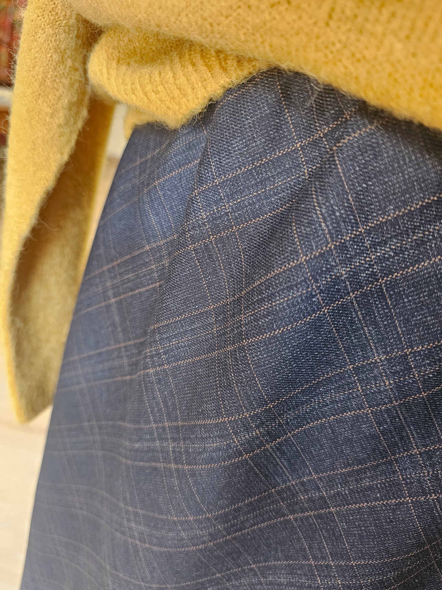 Jupe midi asymétrique- Johanna Paris