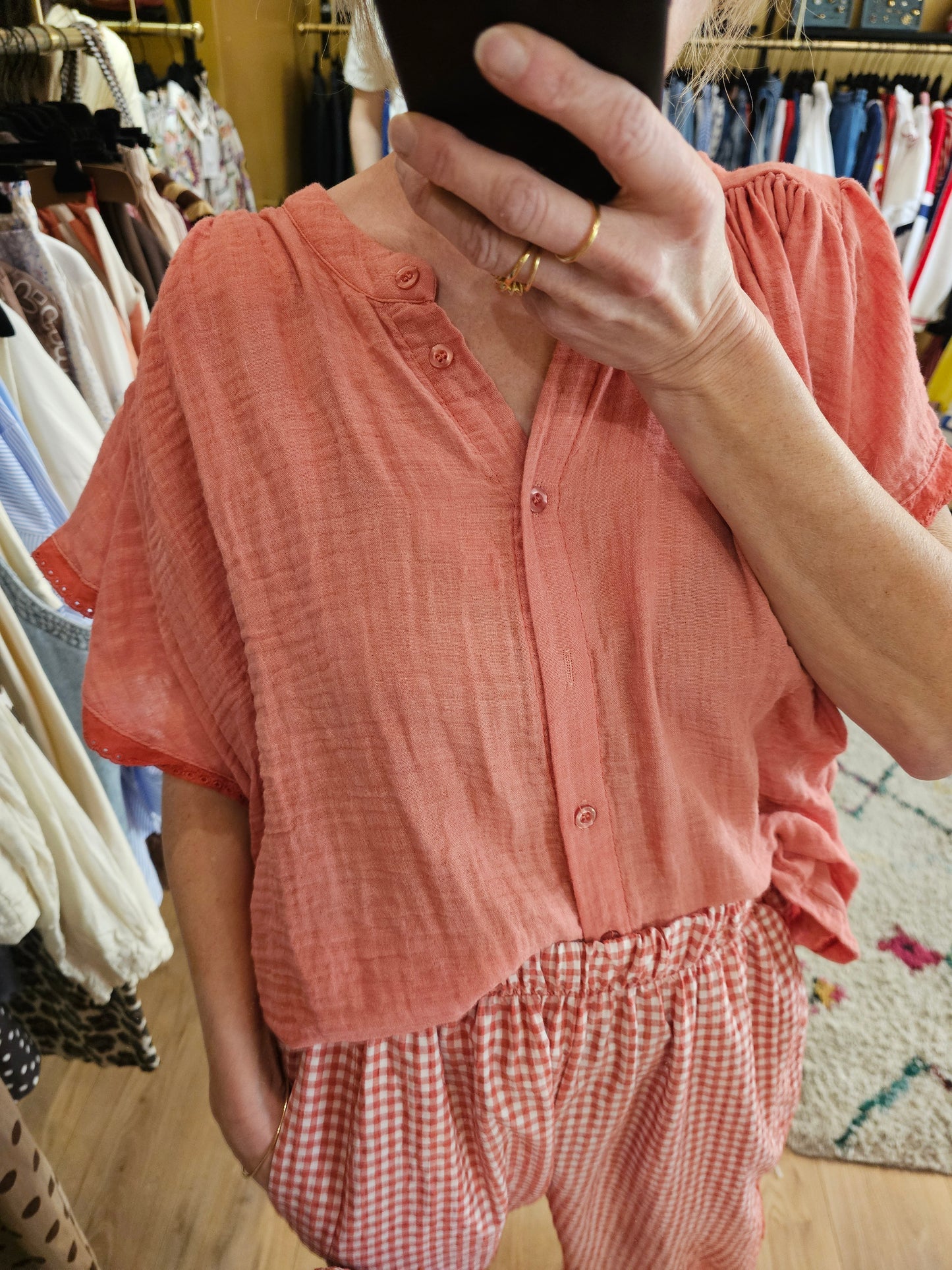 Chemise sans manche