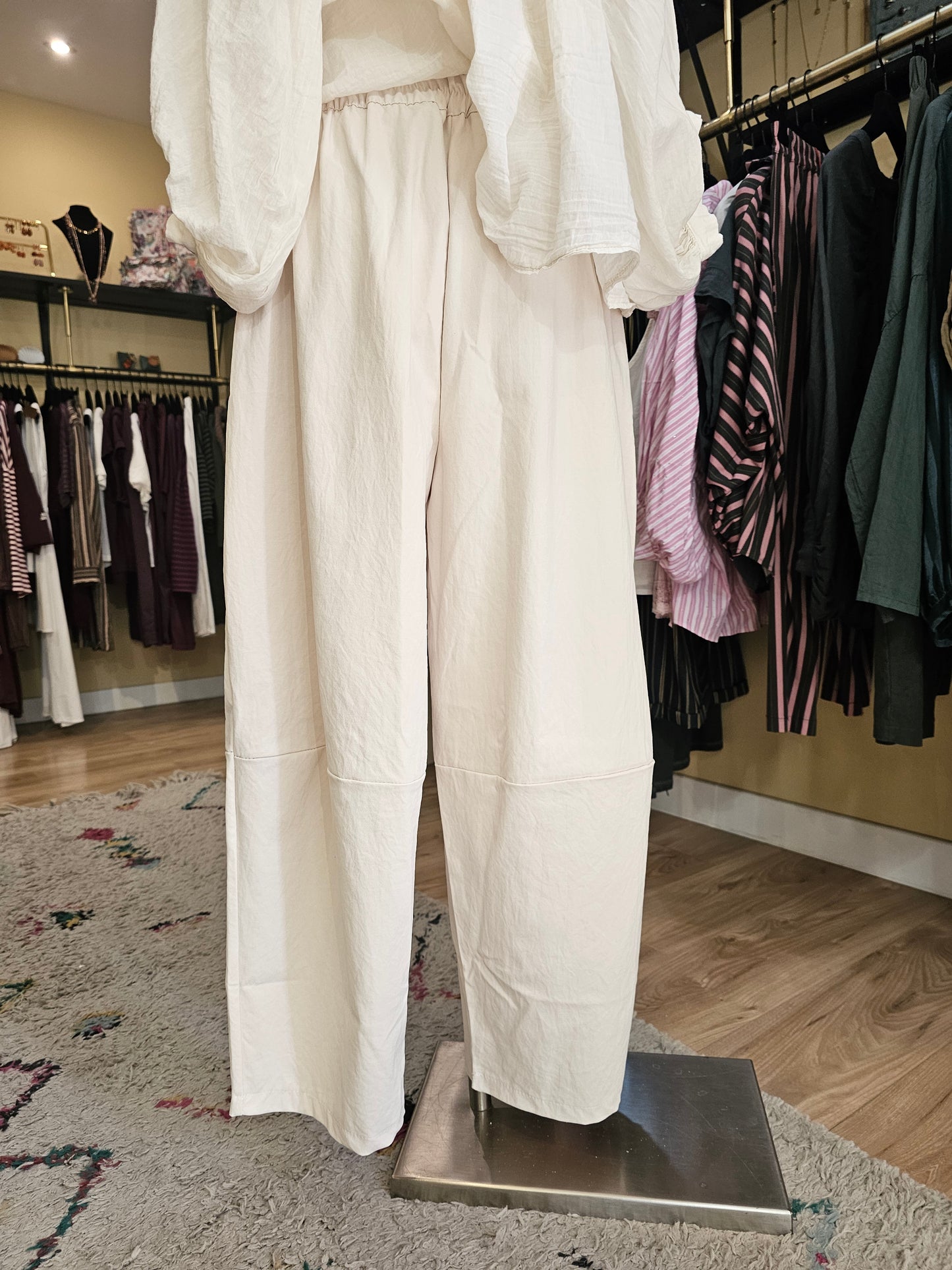 Pantalon large ecru