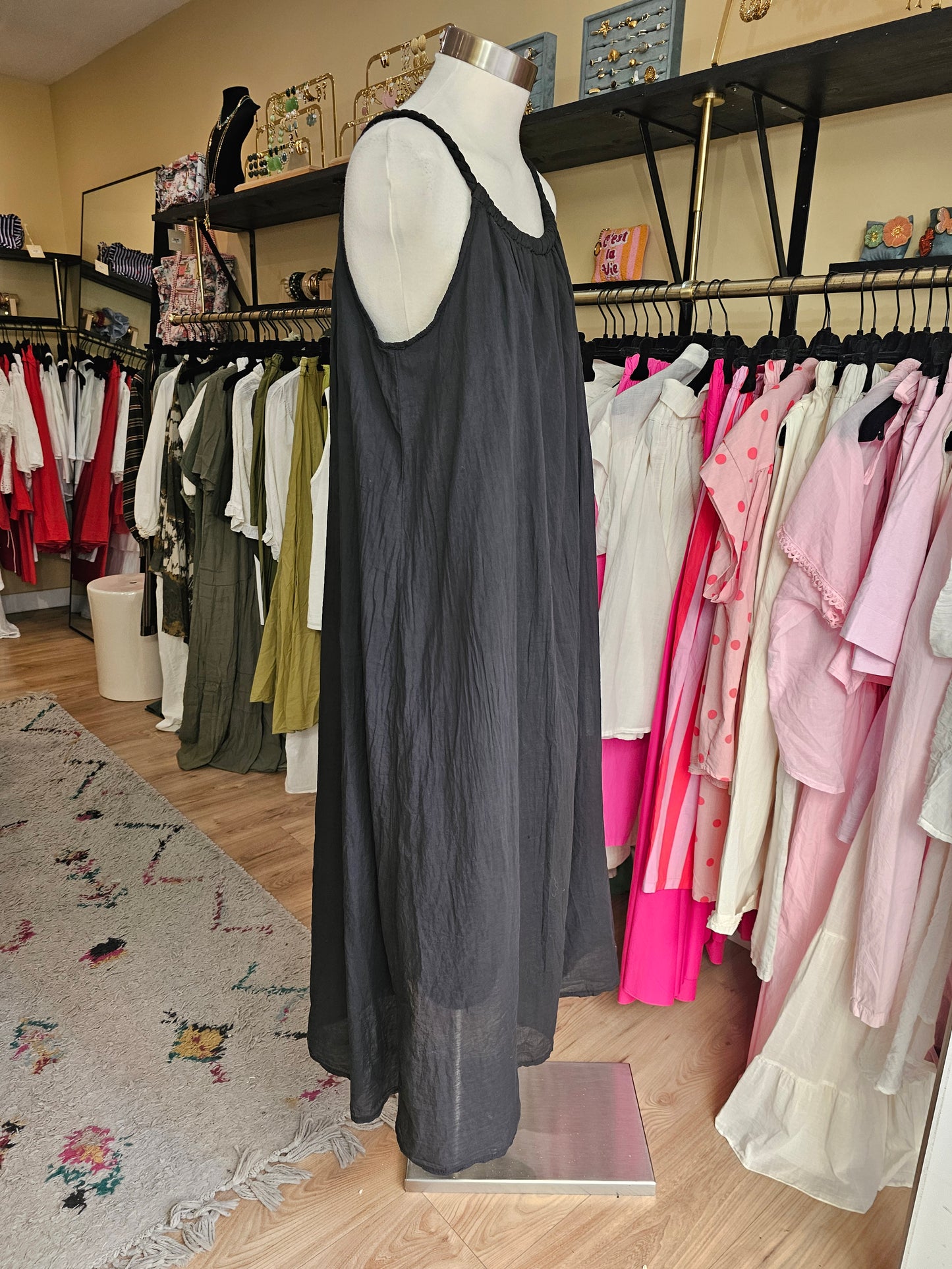 Robe en voile de coton noir johanna paris
