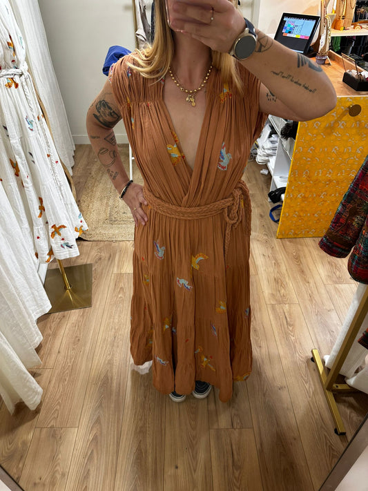 Robe longue brodée oiseaux