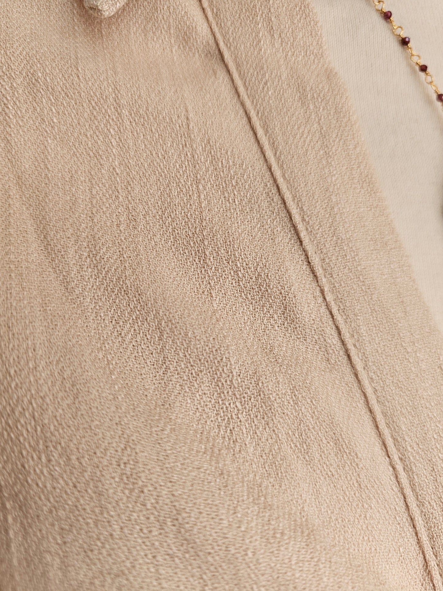 Robe chemise beige froncée