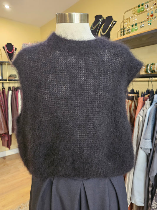 Pull debardeur noir en mohair