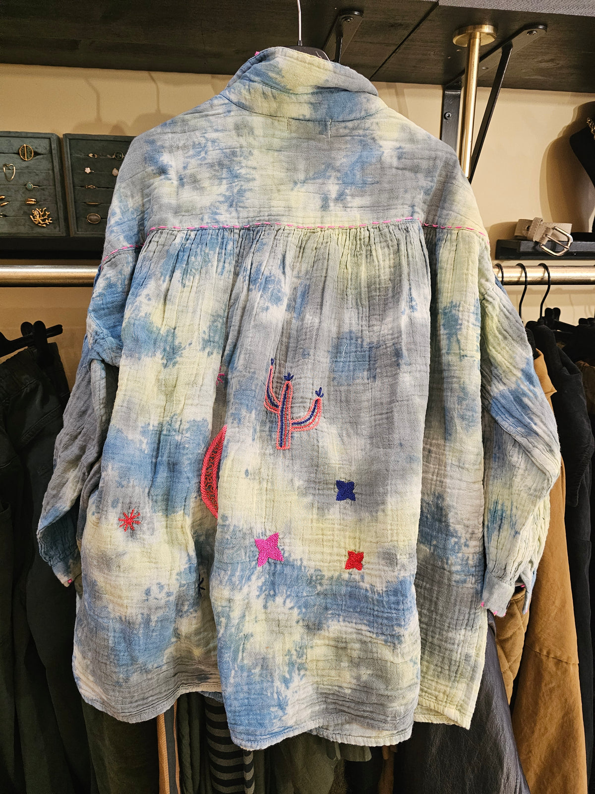 Chemise the corner