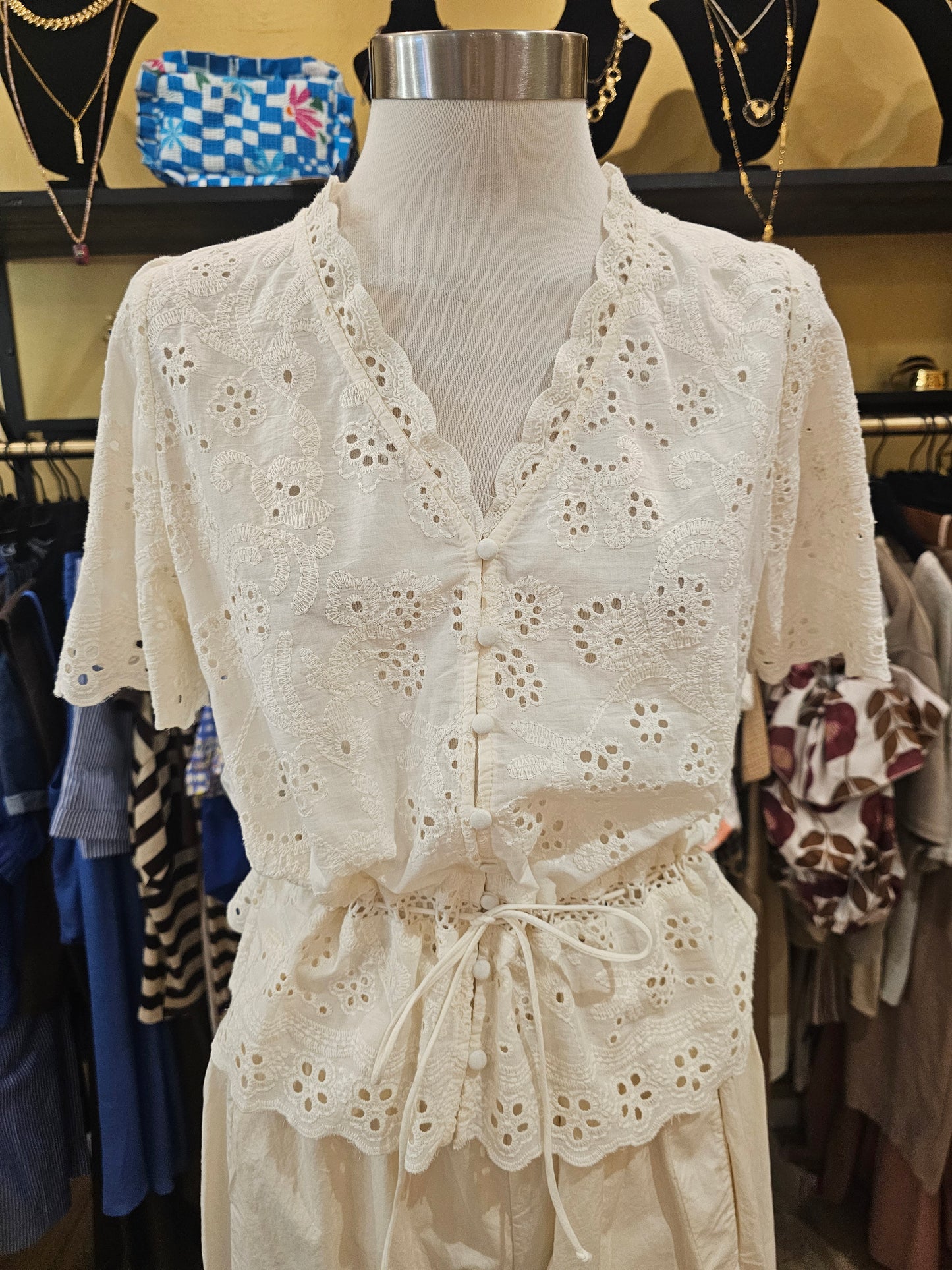 Top en broderie anglaise