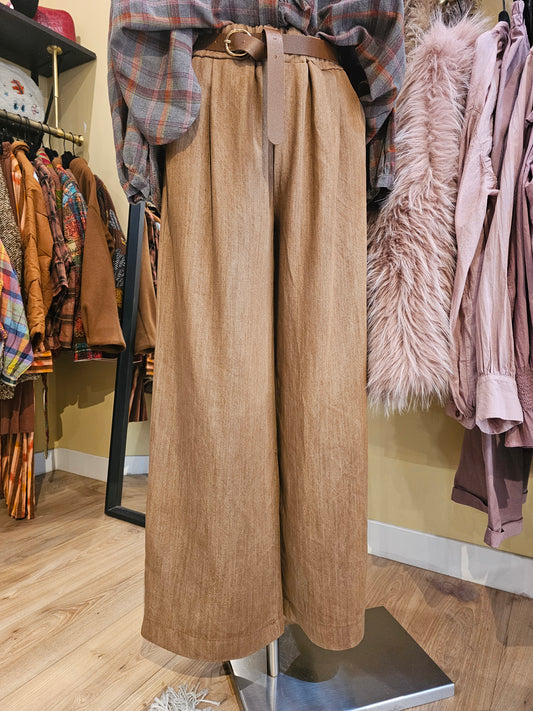 Pantalon large camel – Johanna Paris