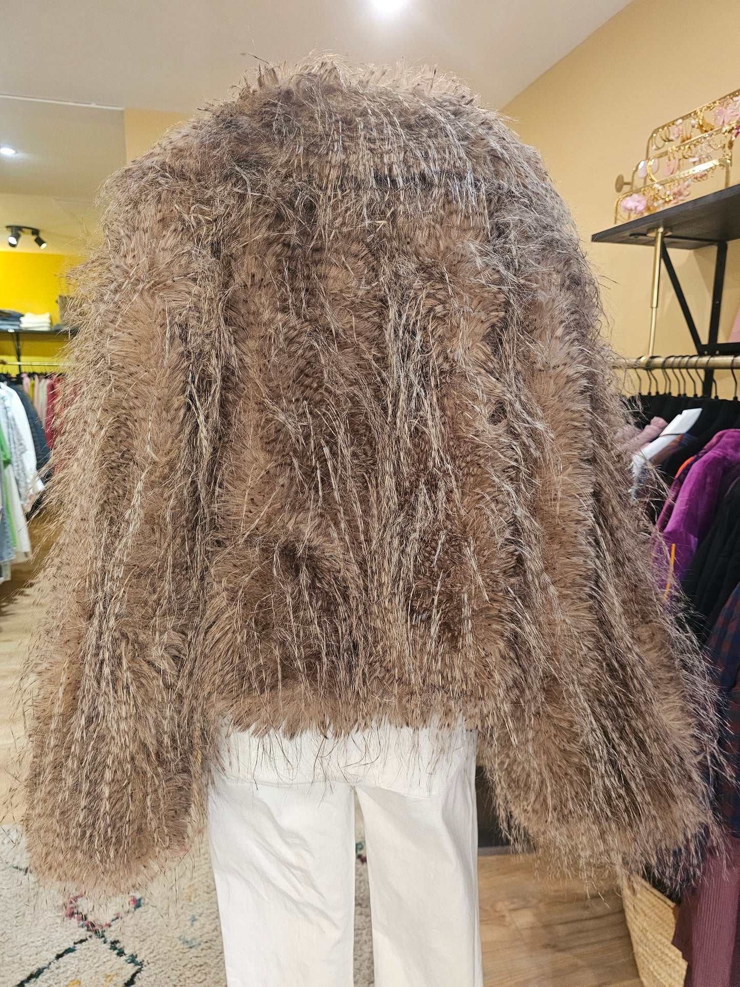 Veste en fausse fourrure