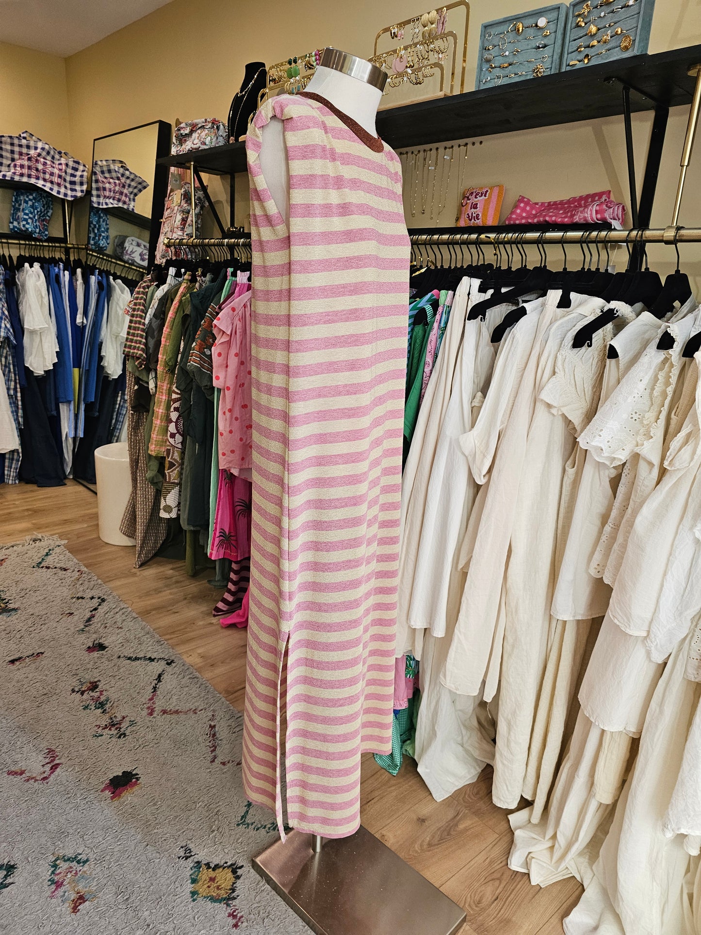 Robe lurex epaulée