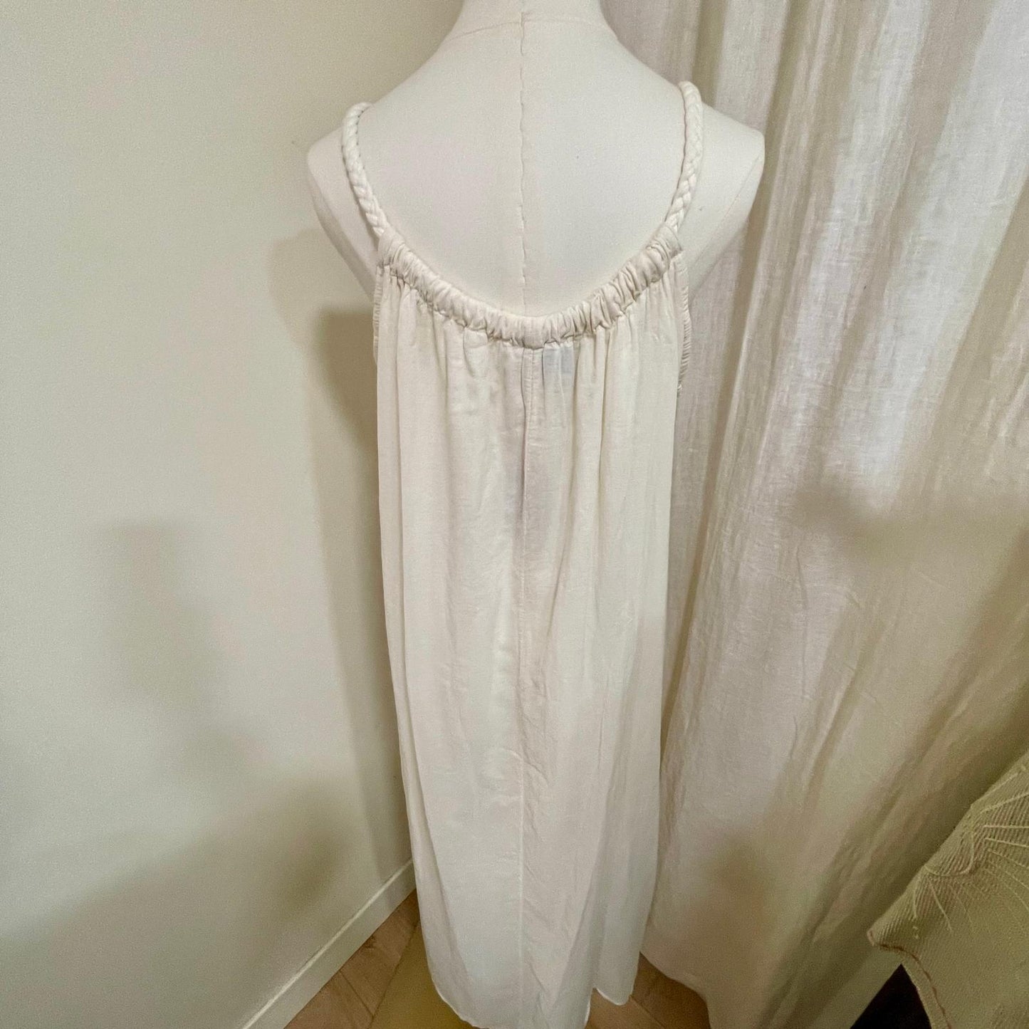 Robe ecrue