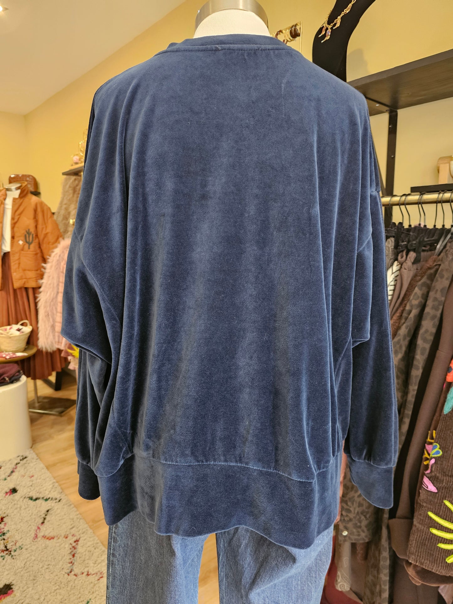 Sweat en velours marine Johanna Paris