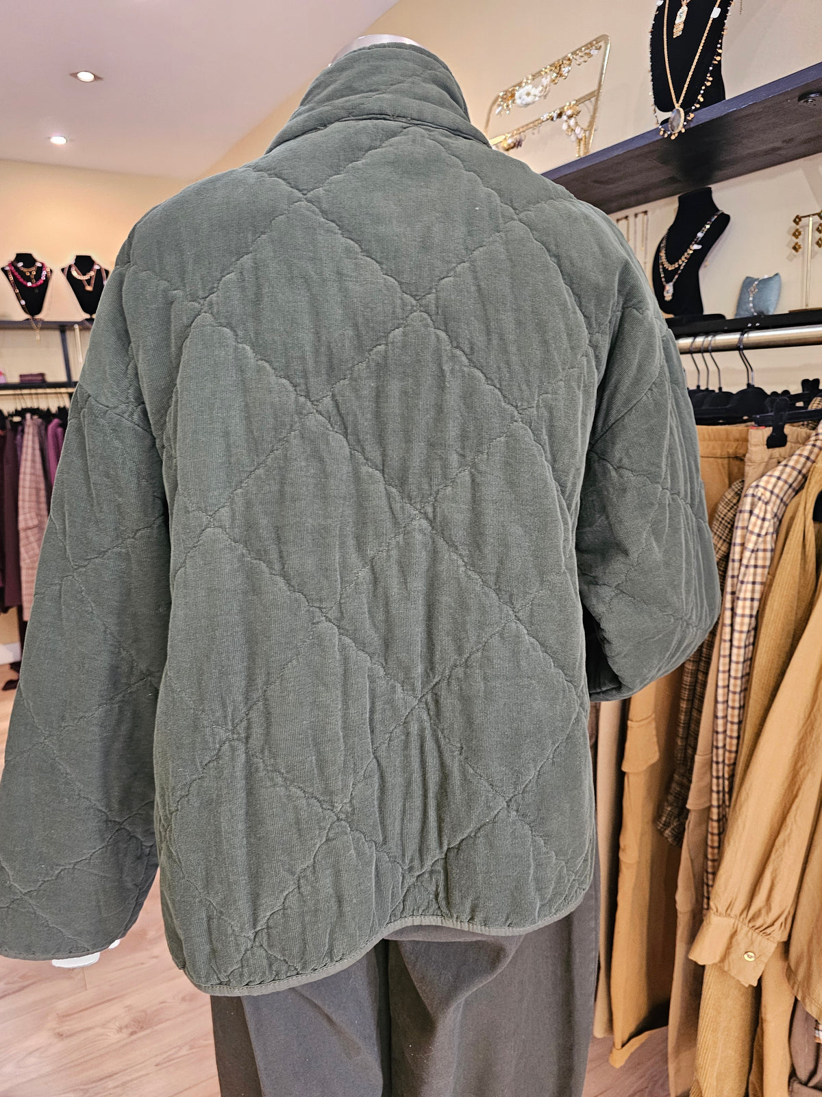 Veste kaki en velours milleraie Johanna Paris