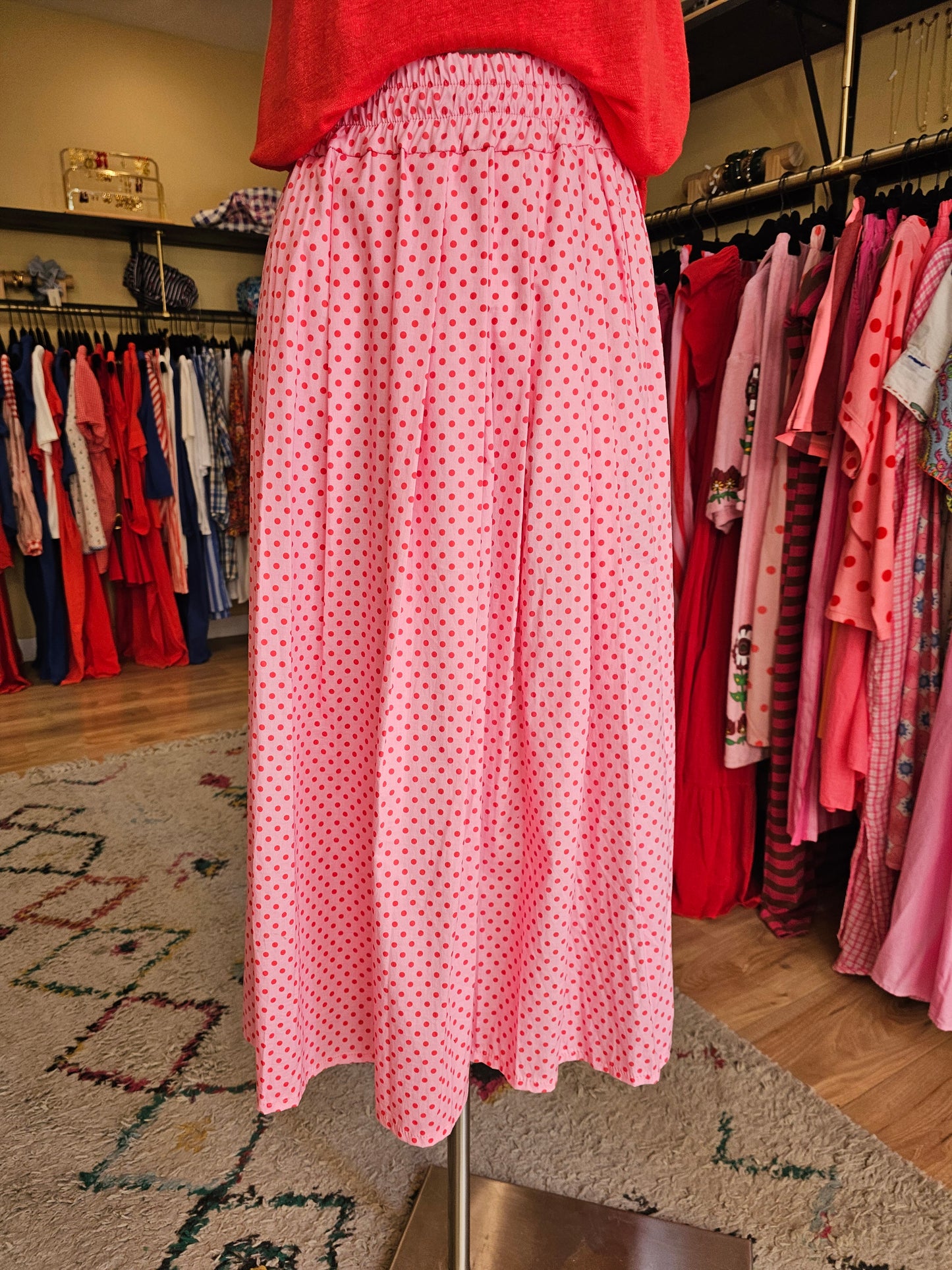 Jupe rose à pois rouge johanna paris