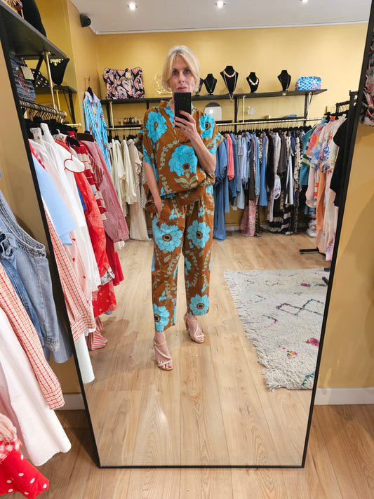 Top caramel et turquoise