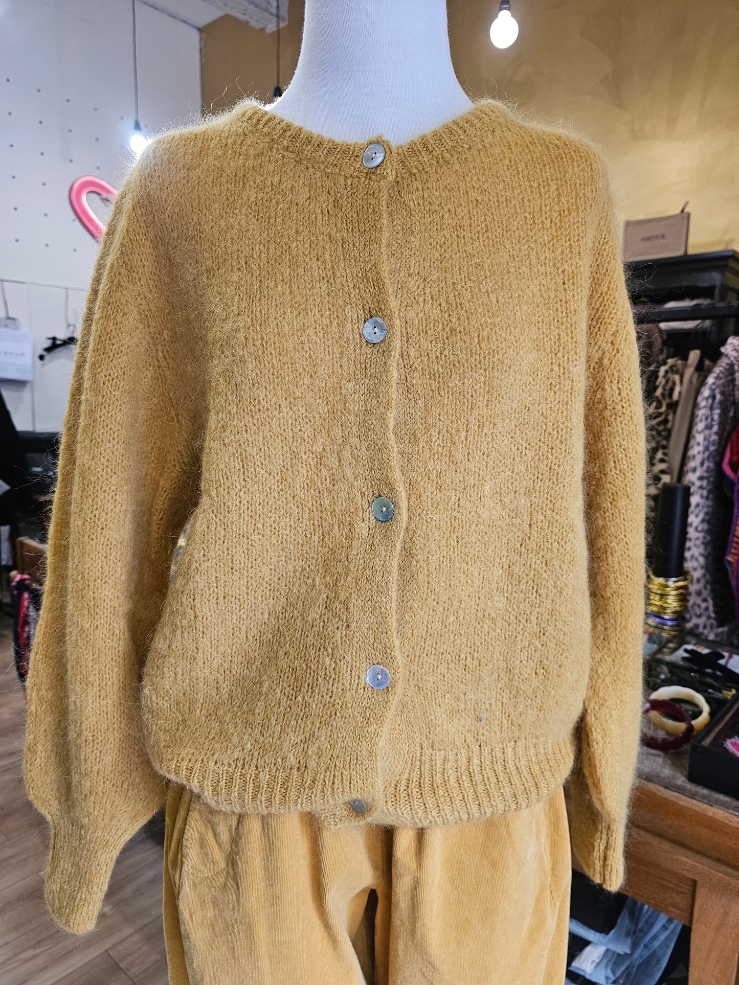 Gilet moutarde Johanna Paris