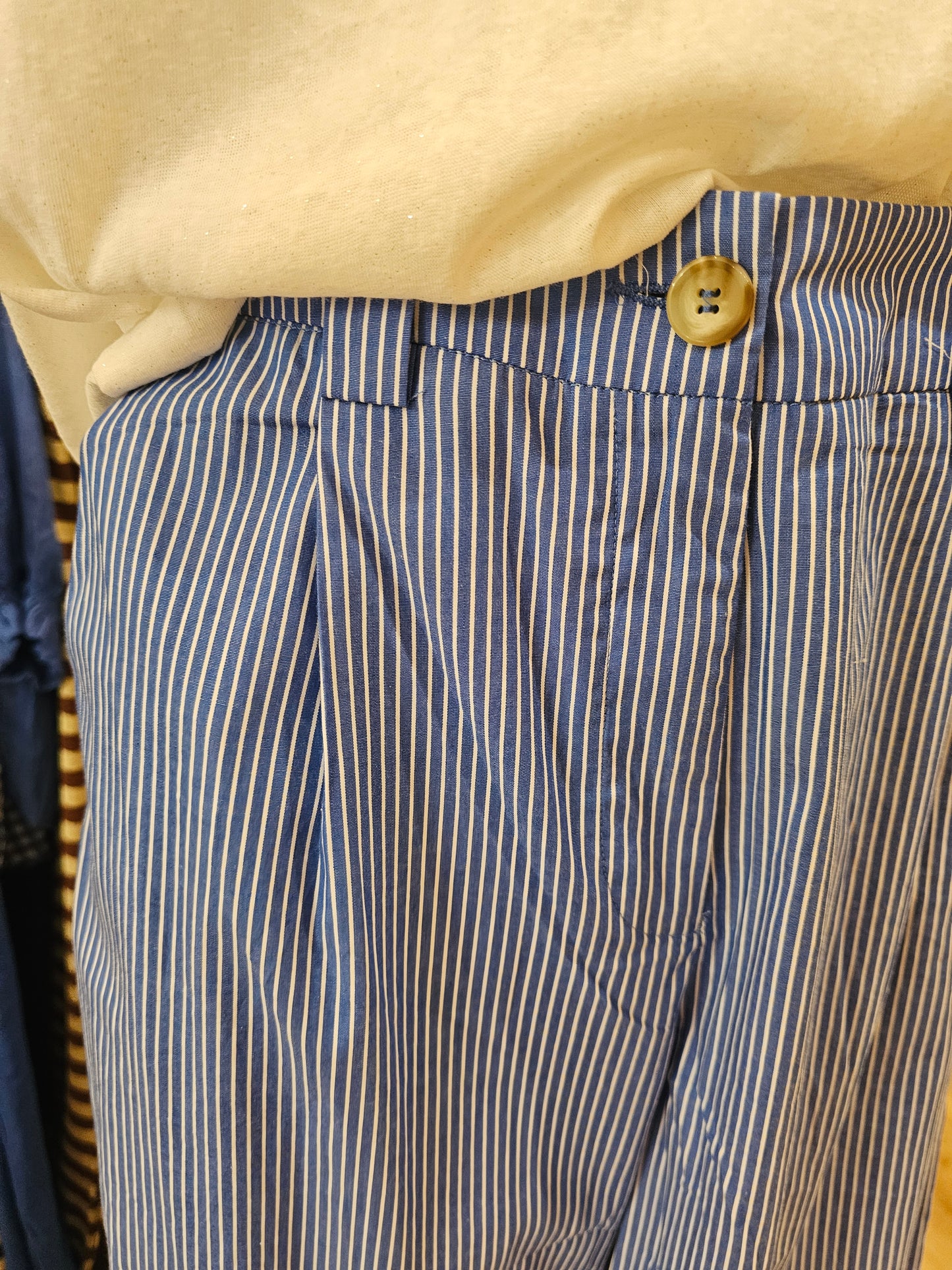 Pantalon rayé bleu