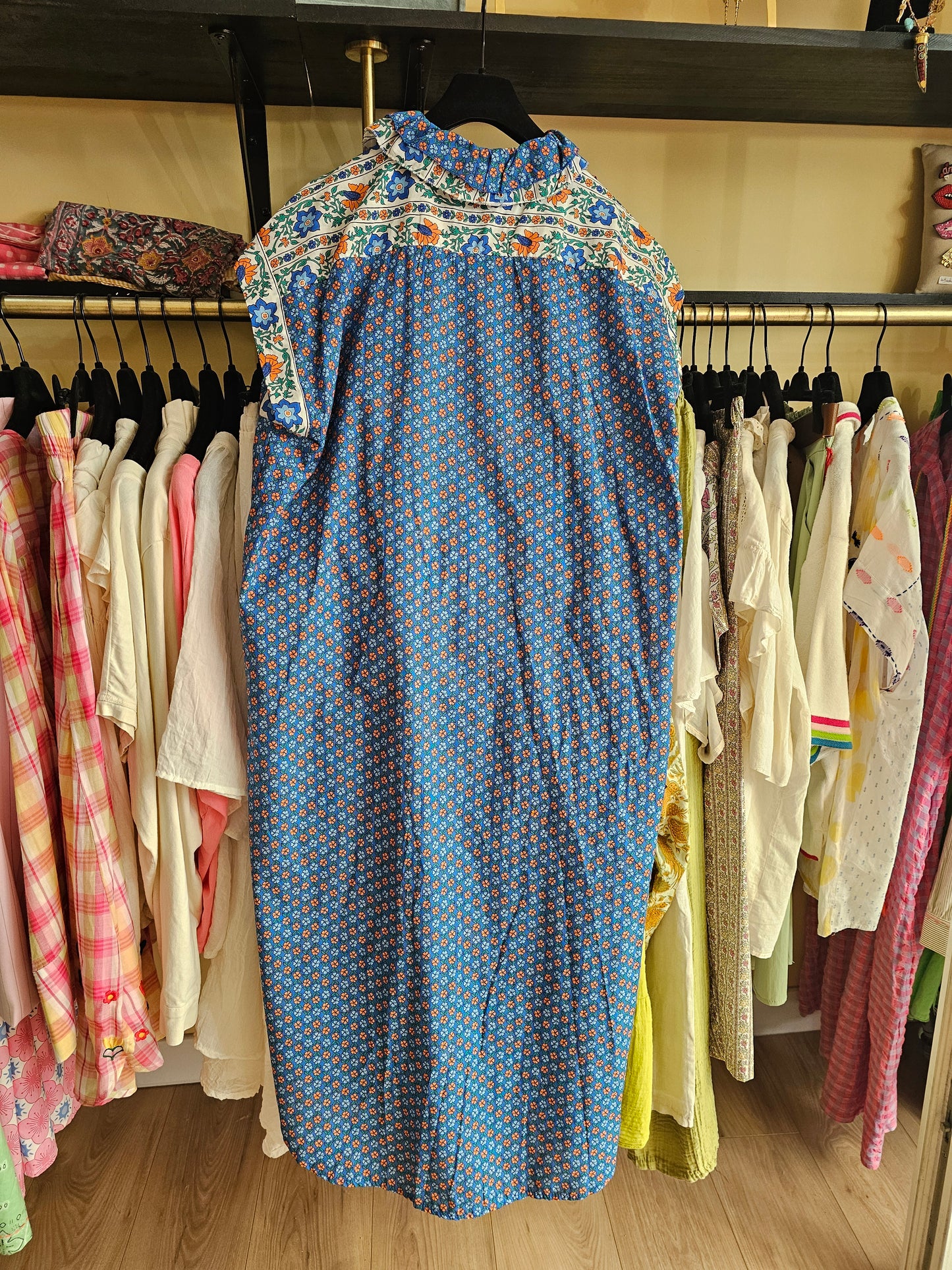 Robe fleurie bleue Johanna Paris