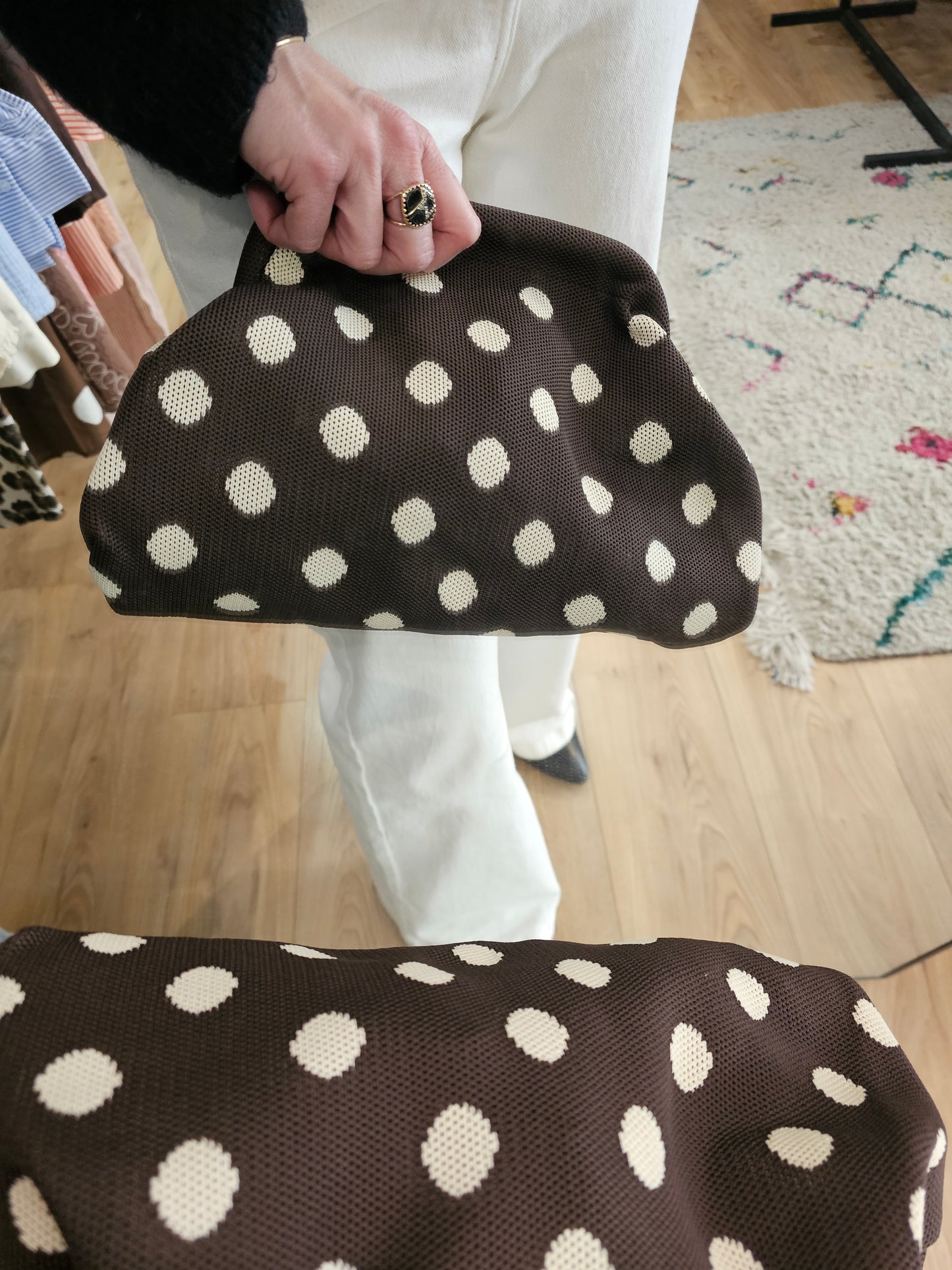 Pochette marron pois ecru