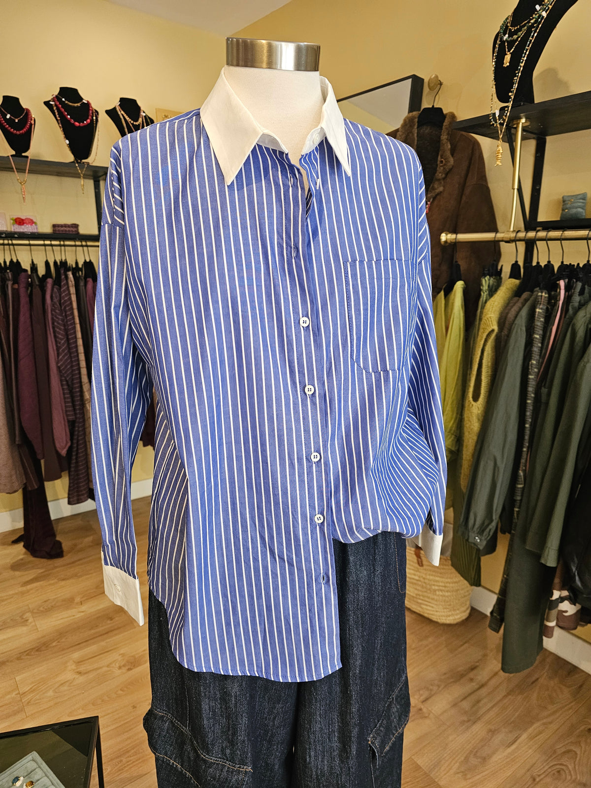 Chemise rayée bleu et blanc