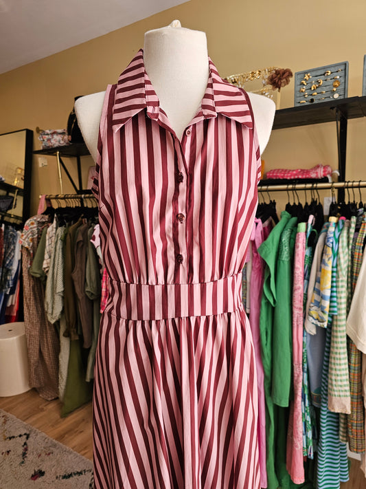 Robe rayée bordeaux et rose