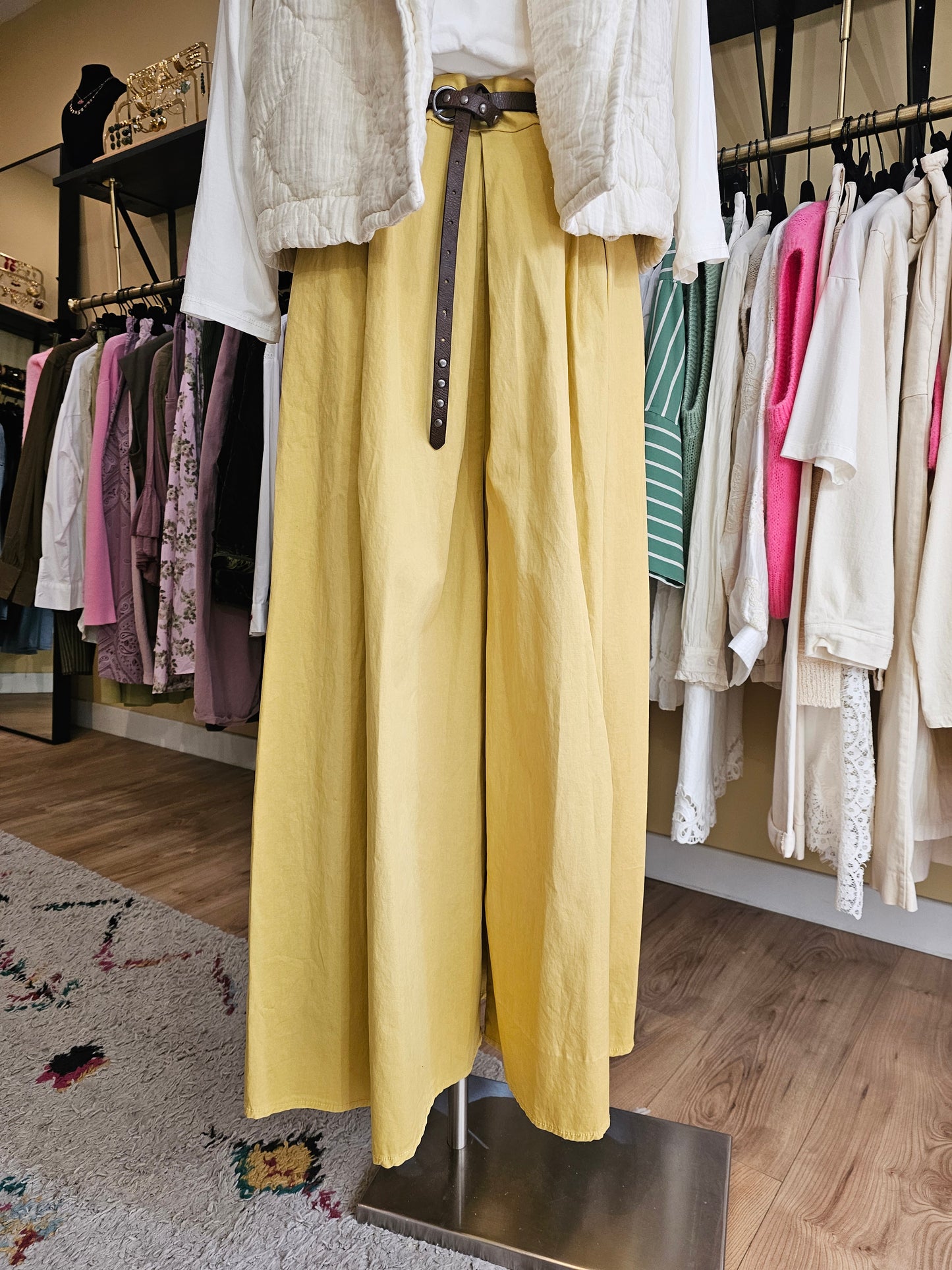 Pantalon jaune large Johanna Paris