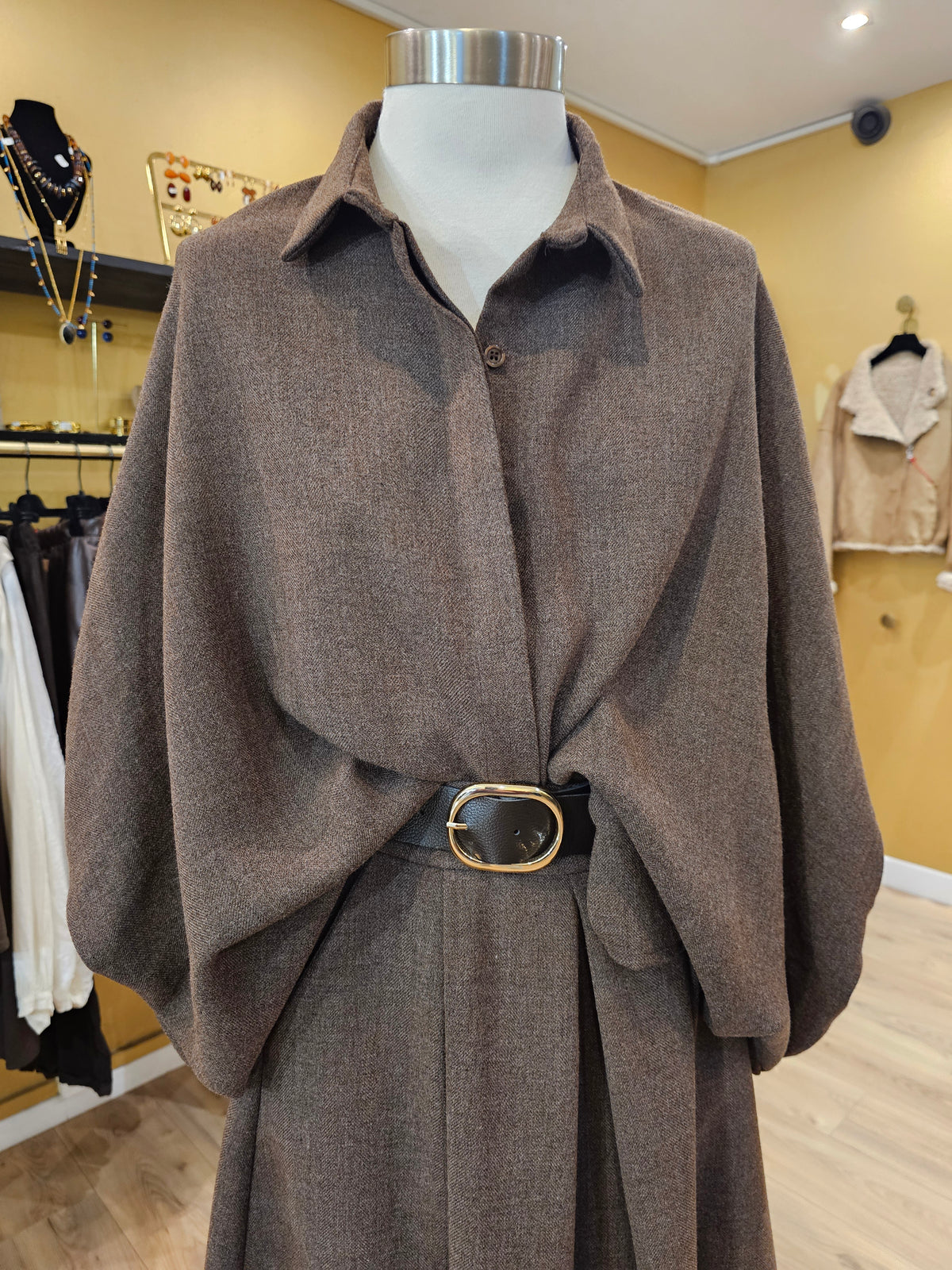 Chemise chocolat manches boules Johanna Paris