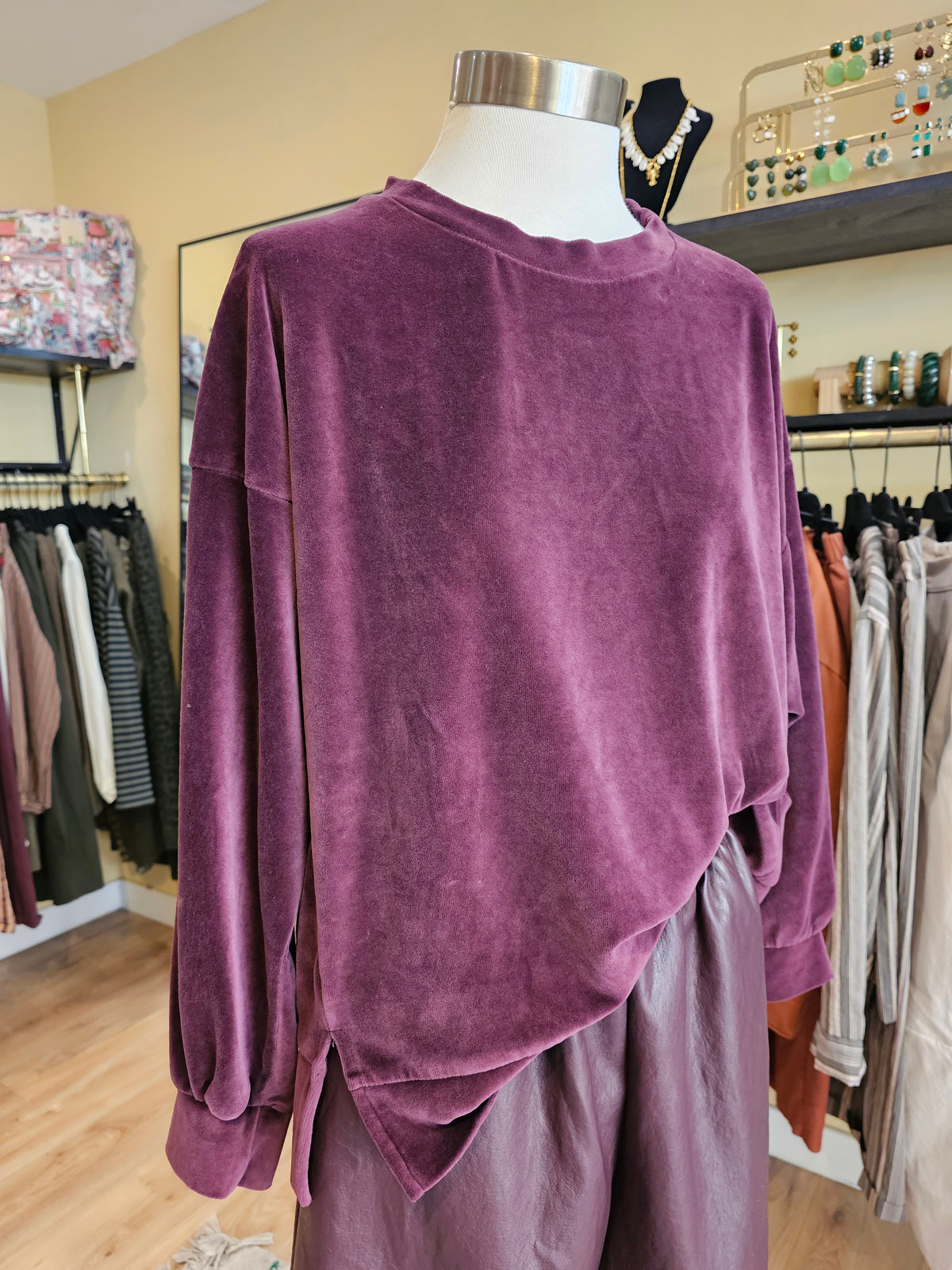 Sweat en velours prune Johanna paris