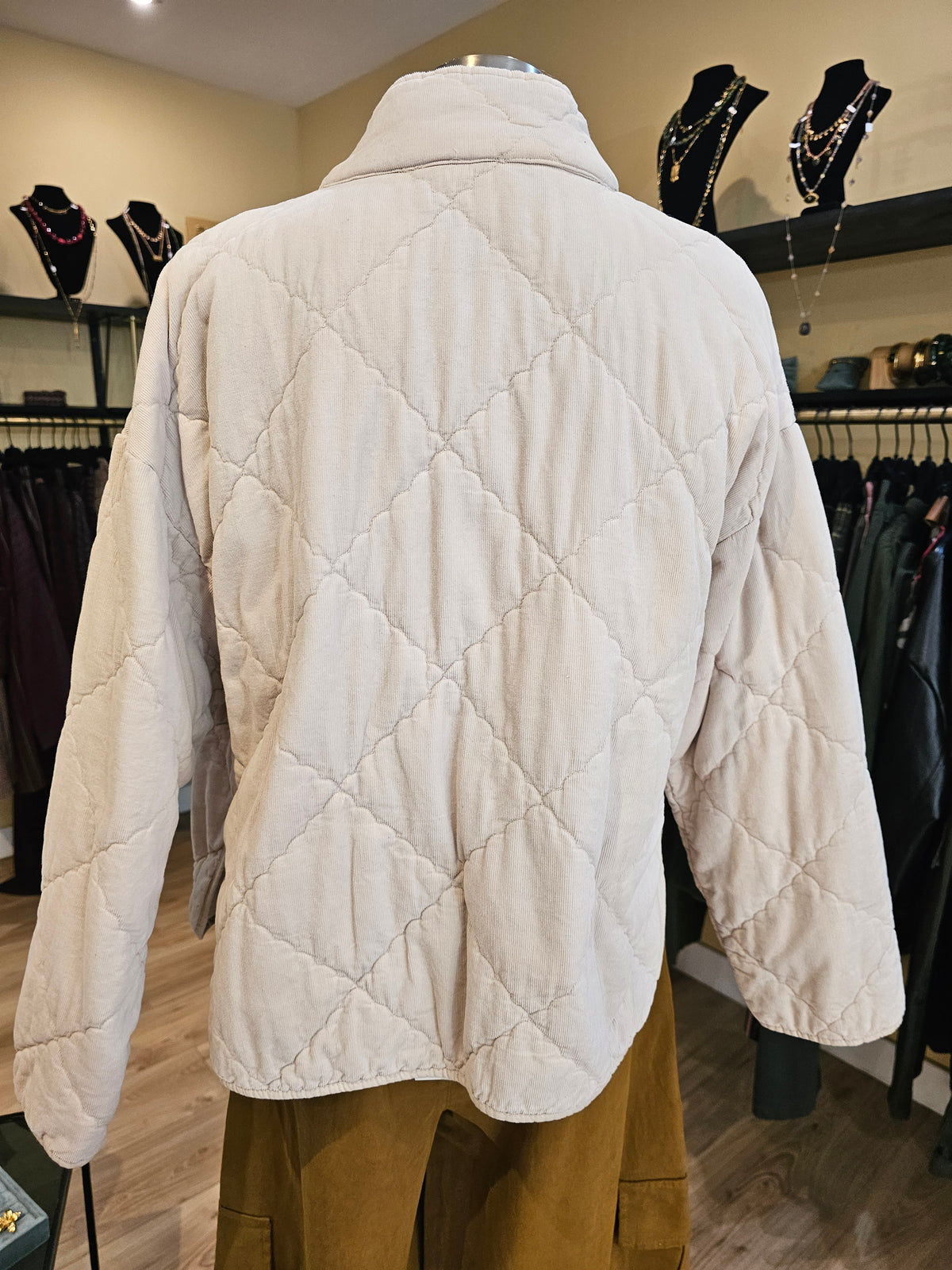 Veste ecrue en velours milleraie Johanna Paris