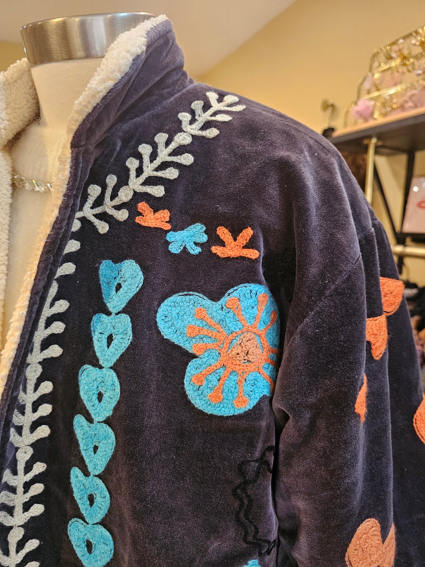 Veste brodée en velours The corner